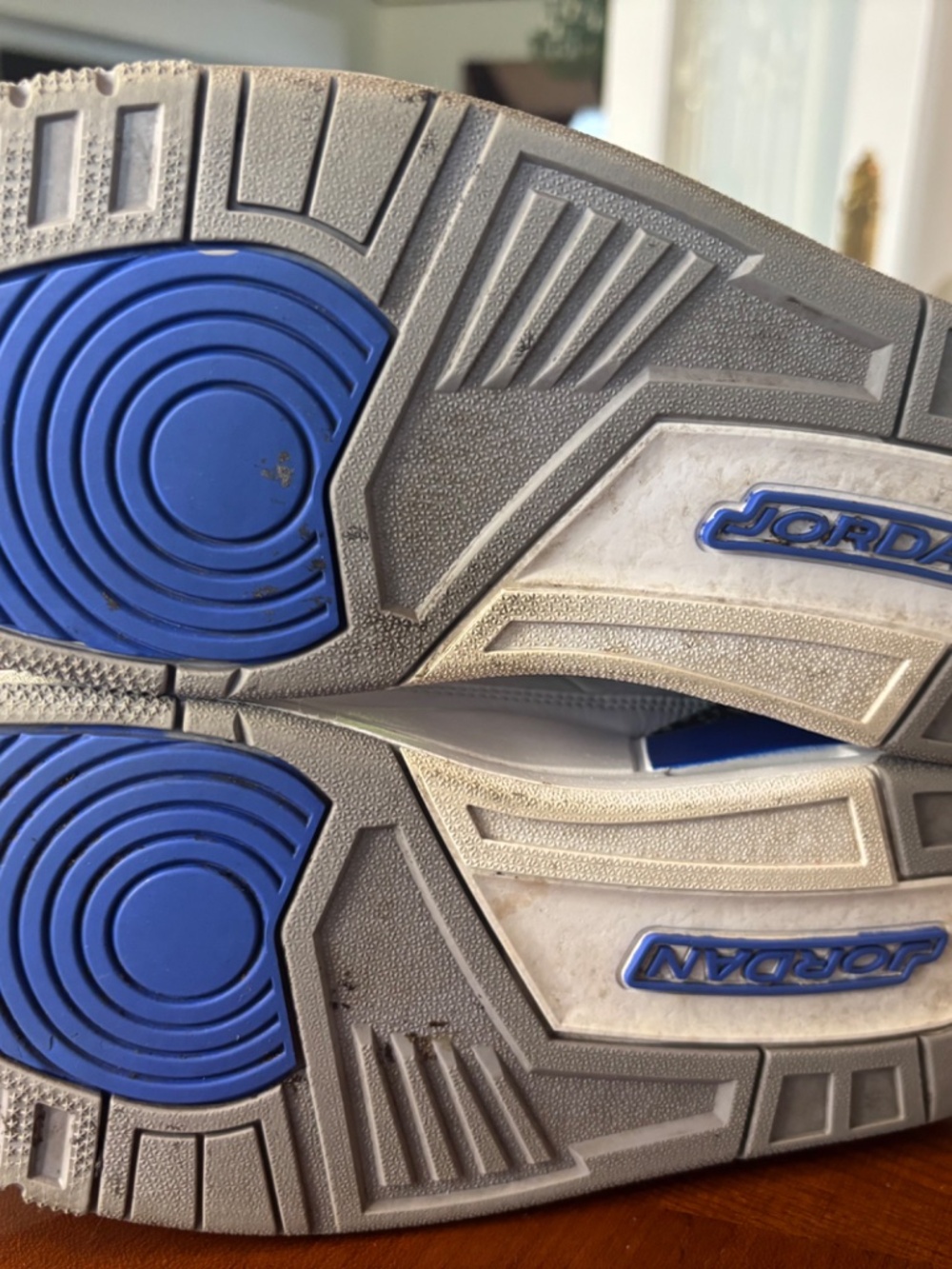 sneakers - Picture 11 of 11